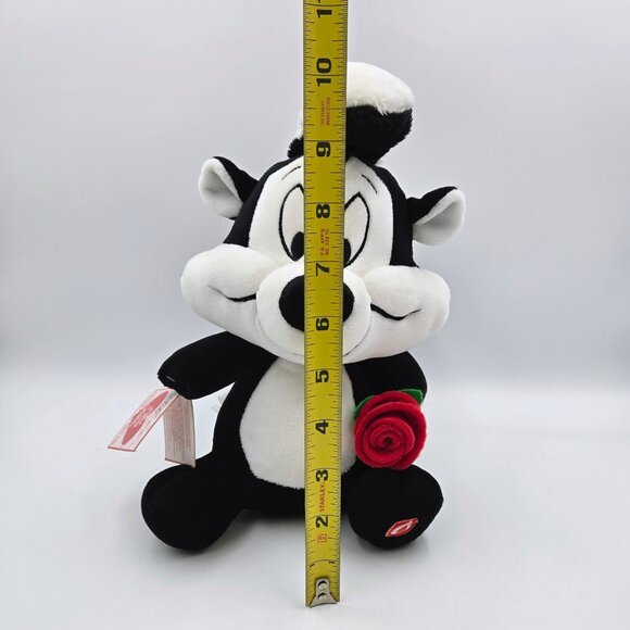 10” Hallmark Warner Bros Looney Tunes Talking & Singing Pepe Le Pew Plush Tested - Picture 2 of 12